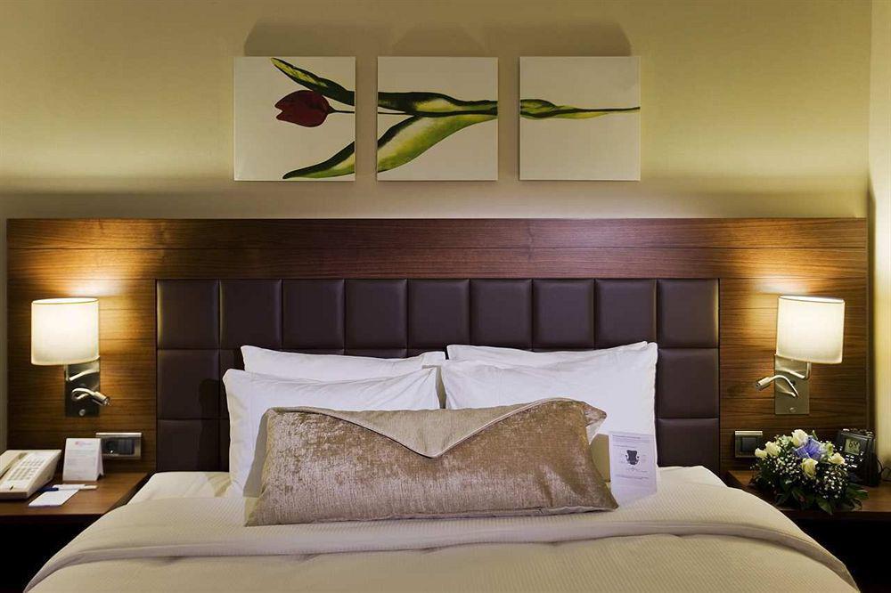 Hilton Garden Inn Kütahya Zimmer foto
